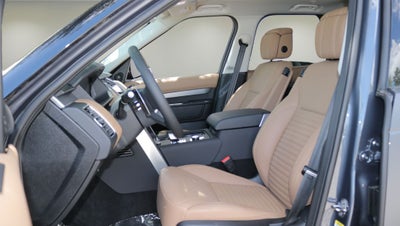 2026 Land Rover Discovery Base