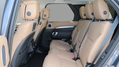 2026 Land Rover Discovery Base