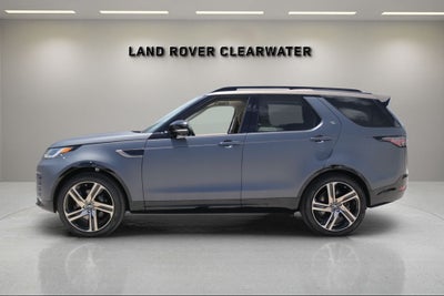 2026 Land Rover Discovery Base