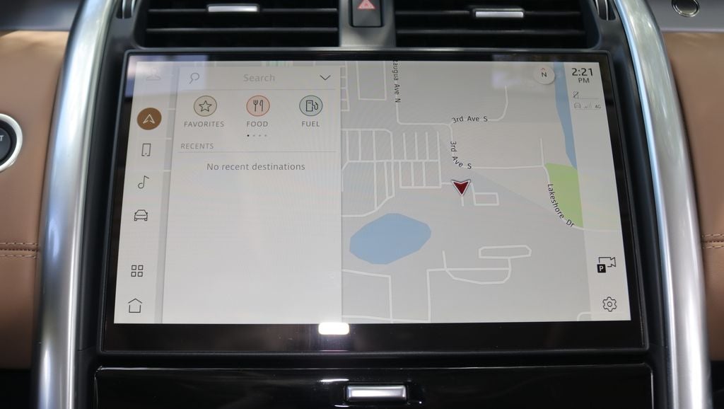 2026 Land Rover Discovery Base