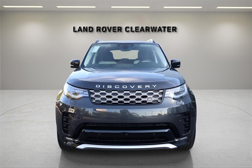 2026 Land Rover Discovery Tempest Edition