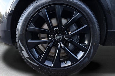 2026 Land Rover Discovery Tempest Edition