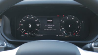 2026 Land Rover Discovery Base