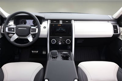 2026 Land Rover Discovery Base
