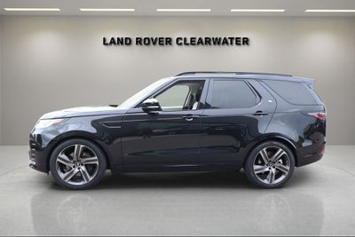 2026 Land Rover Discovery Base