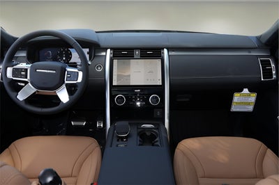 2026 Land Rover Discovery Tempest Edition