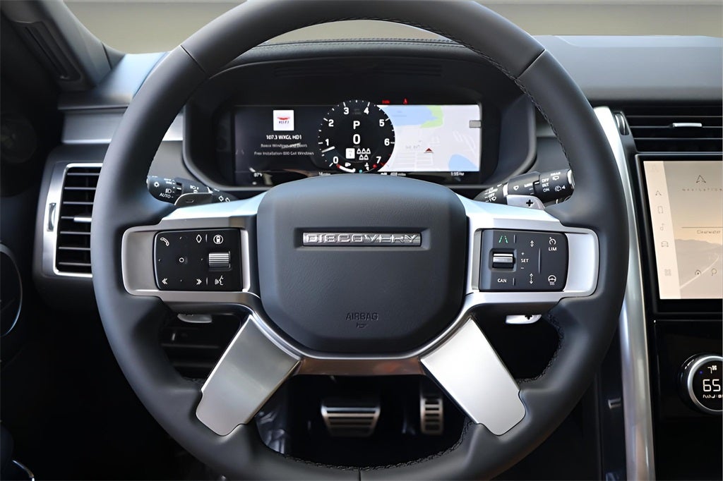 2026 Land Rover Discovery Tempest Edition