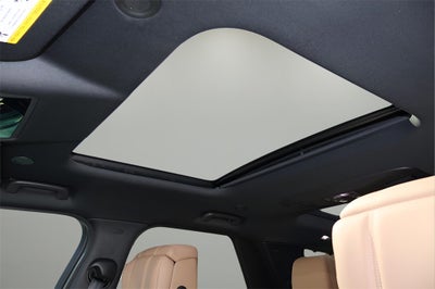 2026 Land Rover Discovery Tempest Edition