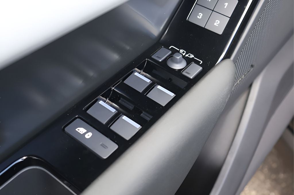 2026 Land Rover Range Rover Velar S