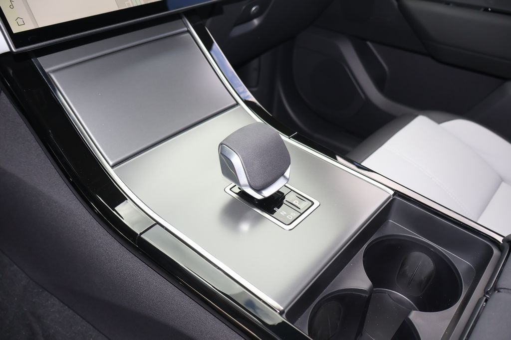 2026 Land Rover Range Rover Velar S