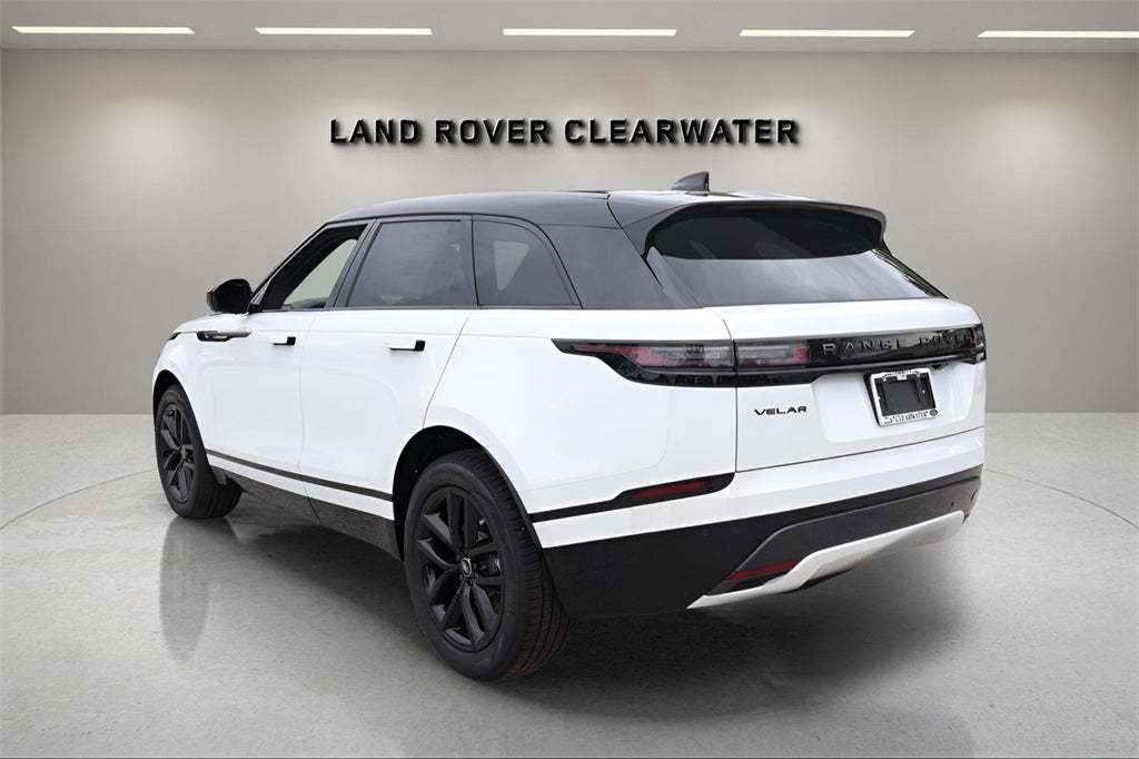 2026 Land Rover Range Rover Velar Dynamic SE
