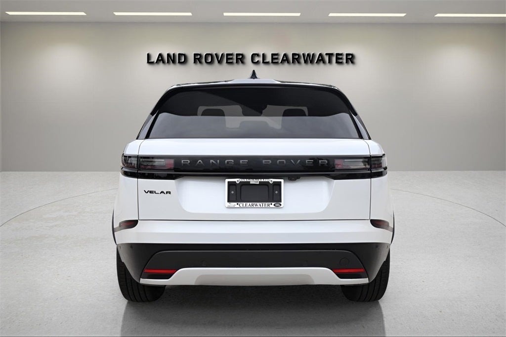 2026 Land Rover Range Rover Velar Dynamic SE