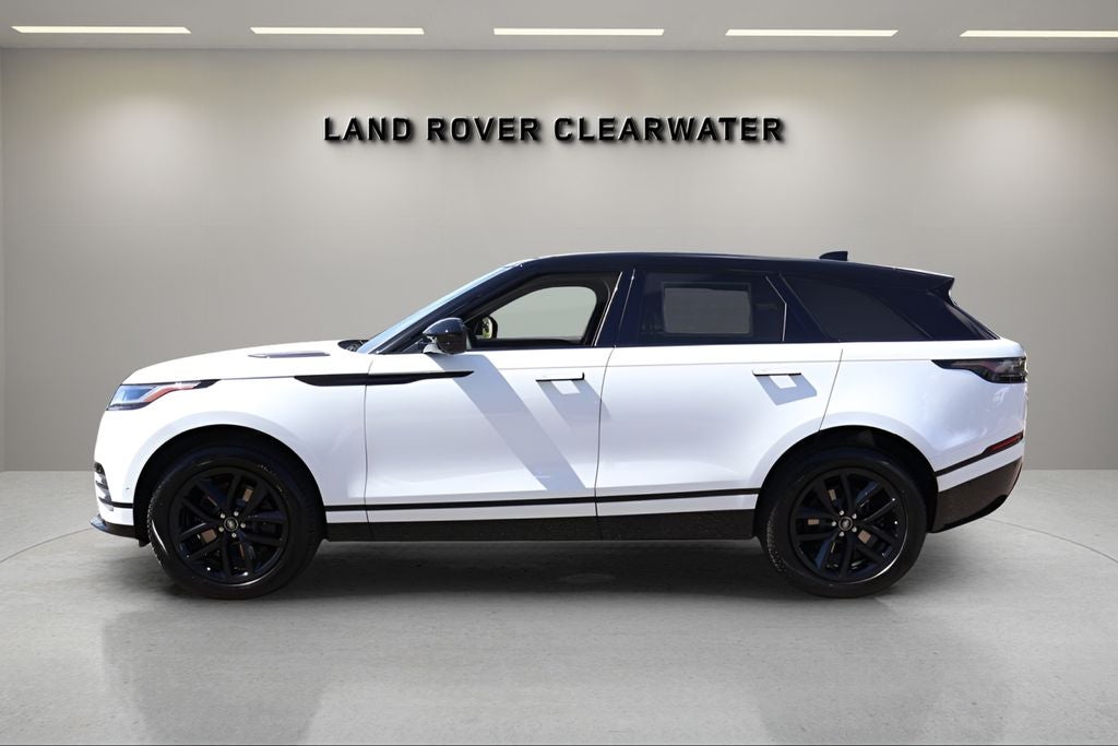 2026 Land Rover Range Rover Velar Dynamic SE