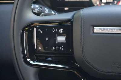 2026 Land Rover Range Rover Velar Dynamic SE