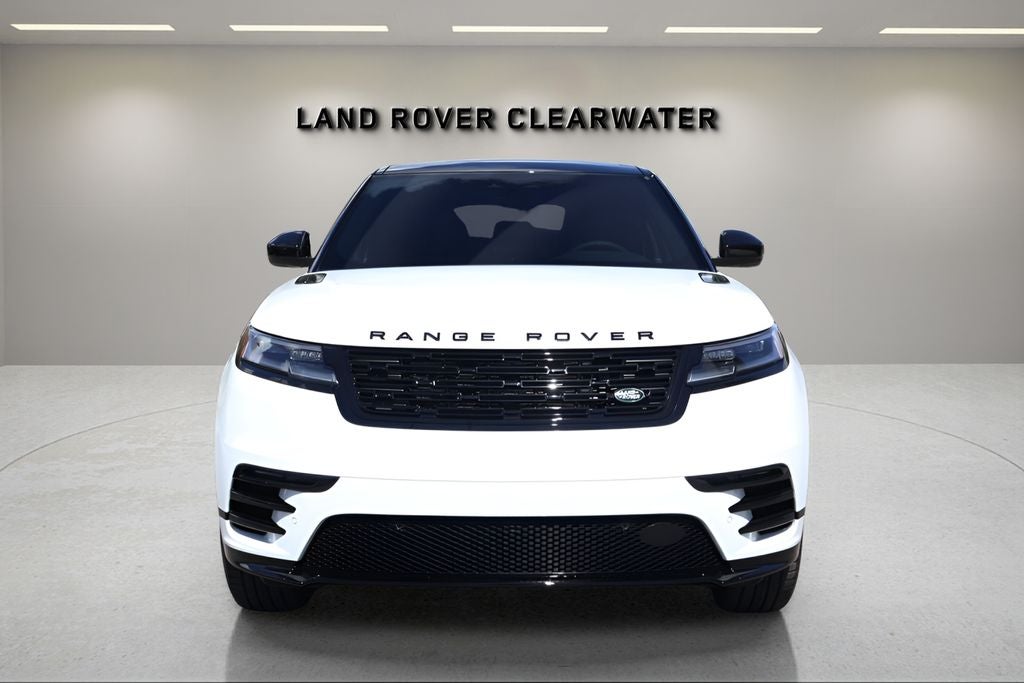 2026 Land Rover Range Rover Velar Dynamic SE