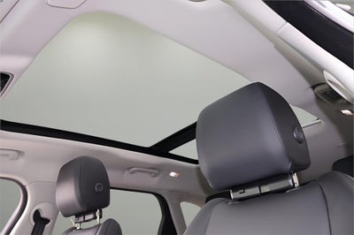 2025 Land Rover Range Rover Velar Dynamic SE