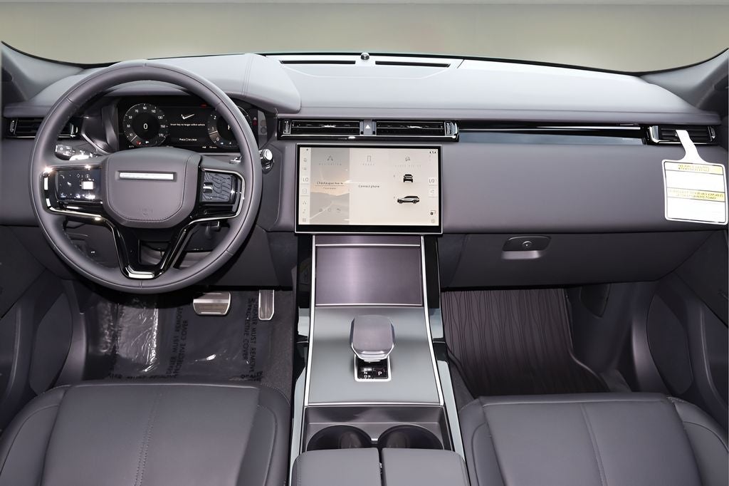 2026 Land Rover Range Rover Velar Dynamic SE