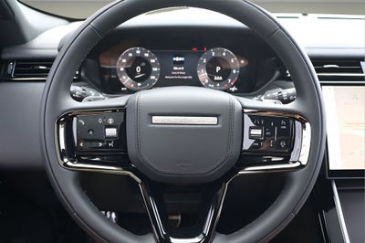 2026 Land Rover Range Rover Velar Dynamic SE