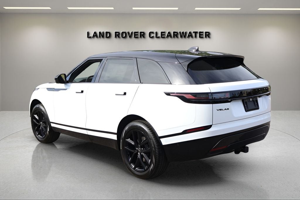 2026 Land Rover Range Rover Velar Dynamic SE