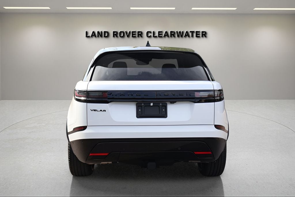 2026 Land Rover Range Rover Velar Dynamic SE