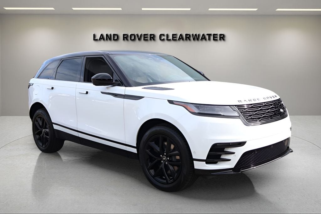 2026 Land Rover Range Rover Velar Dynamic SE