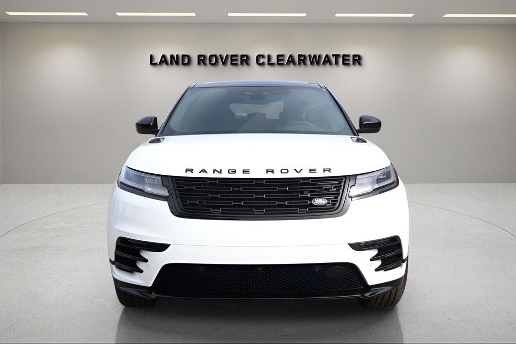 2026 Land Rover Range Rover Velar Dynamic SE