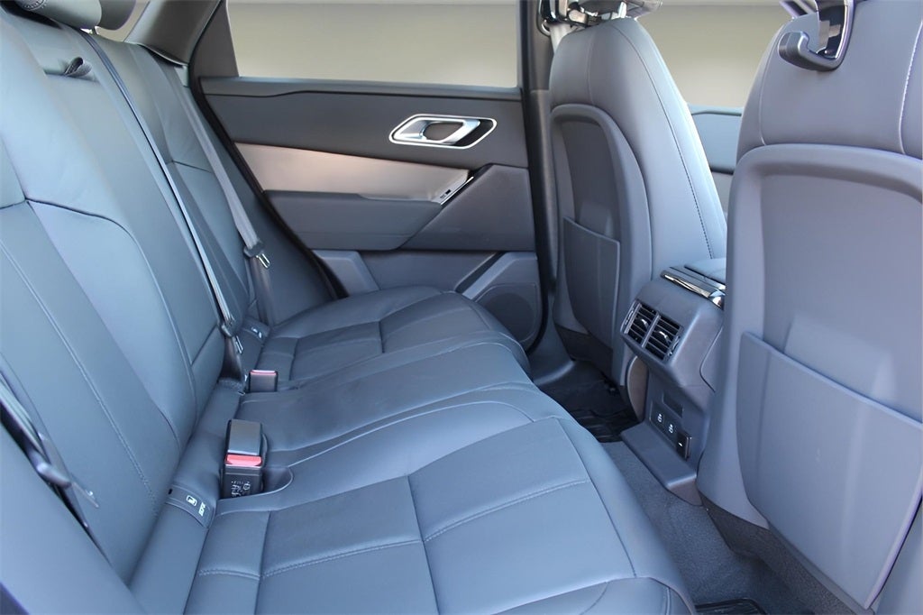 2025 Land Rover Range Rover Velar Dynamic SE