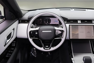 2026 Land Rover Range Rover Velar Dynamic SE