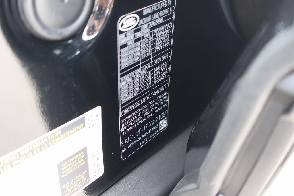 2026 Land Rover Range Rover Velar Dynamic SE