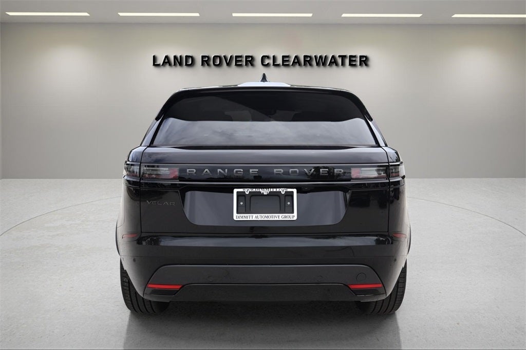2026 Land Rover Range Rover Velar Dynamic SE