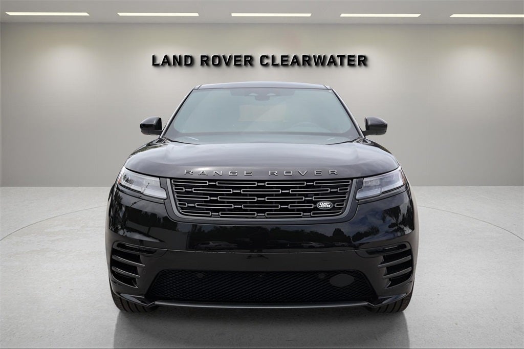 2026 Land Rover Range Rover Velar Dynamic SE