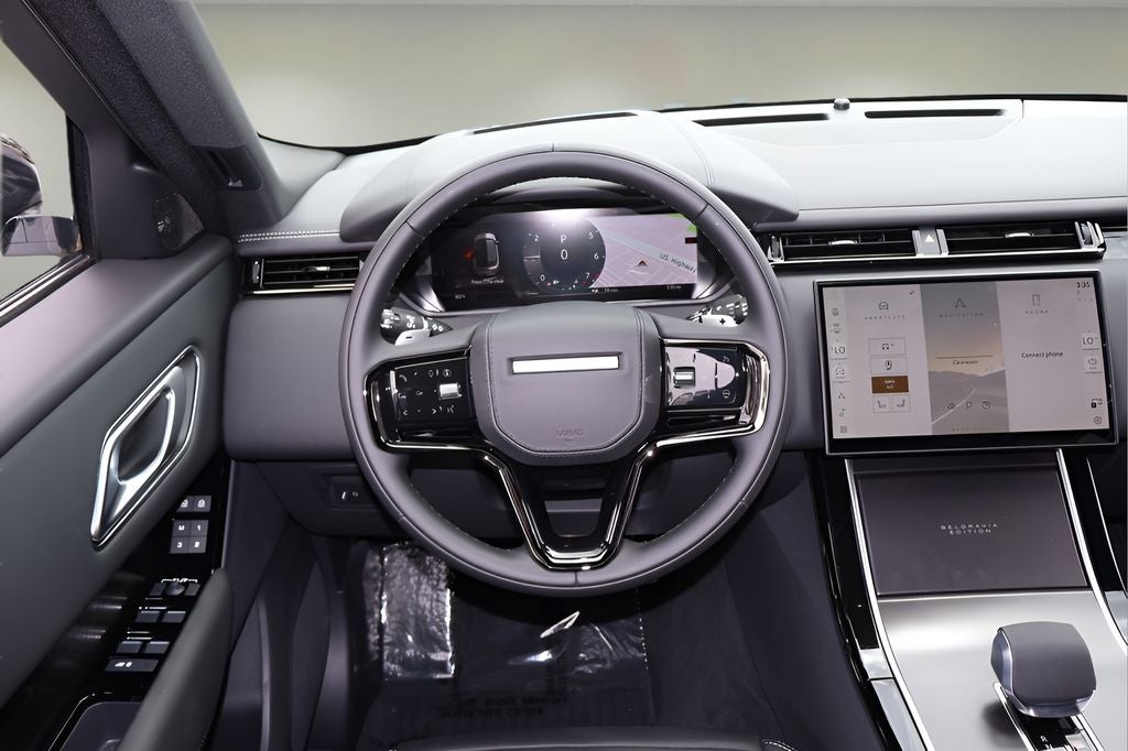 2026 Land Rover Range Rover Velar Base