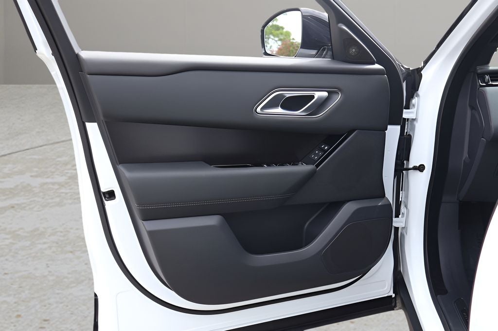 2026 Land Rover Range Rover Velar Base