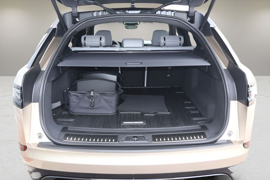 2026 Land Rover Range Rover Velar Base