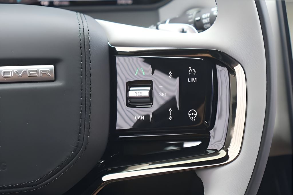 2026 Land Rover Range Rover Velar Base