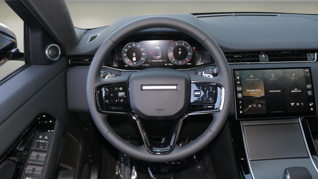 2026 Land Rover Range Rover Evoque S