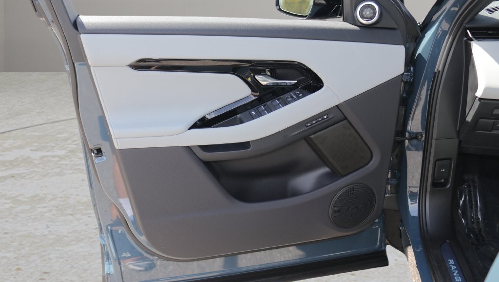 2026 Land Rover Range Rover Evoque S