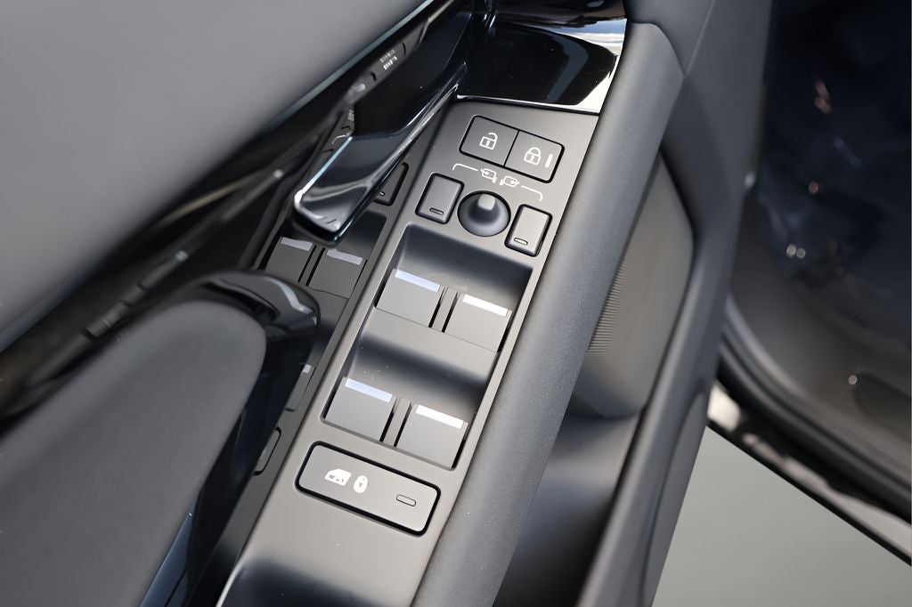 2026 Land Rover Range Rover Evoque S