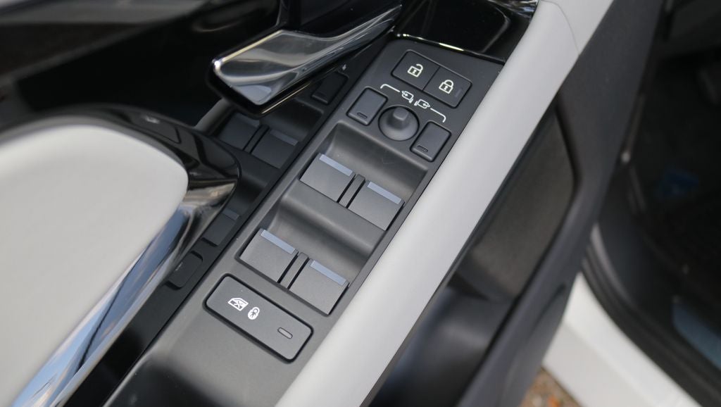 2026 Land Rover Range Rover Evoque S
