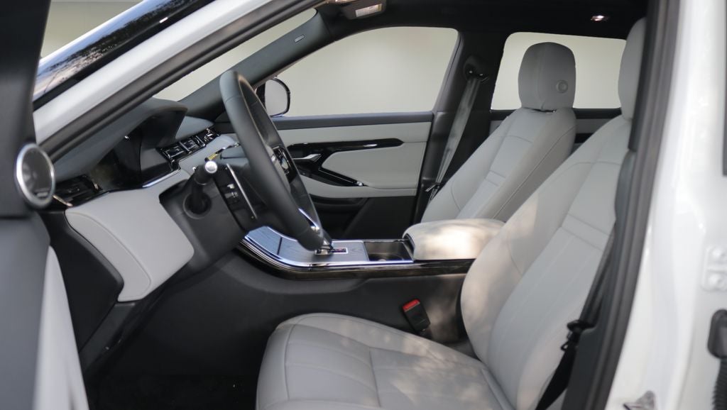 2026 Land Rover Range Rover Evoque S
