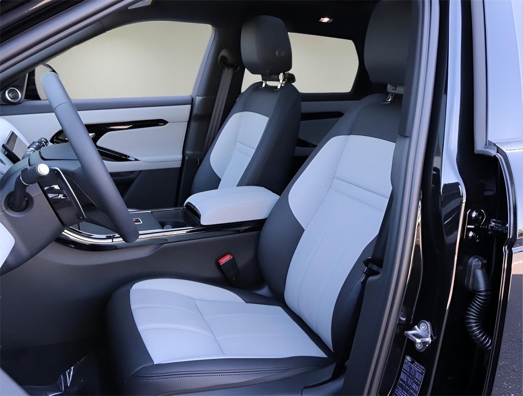 2026 Land Rover Range Rover Evoque Dynamic