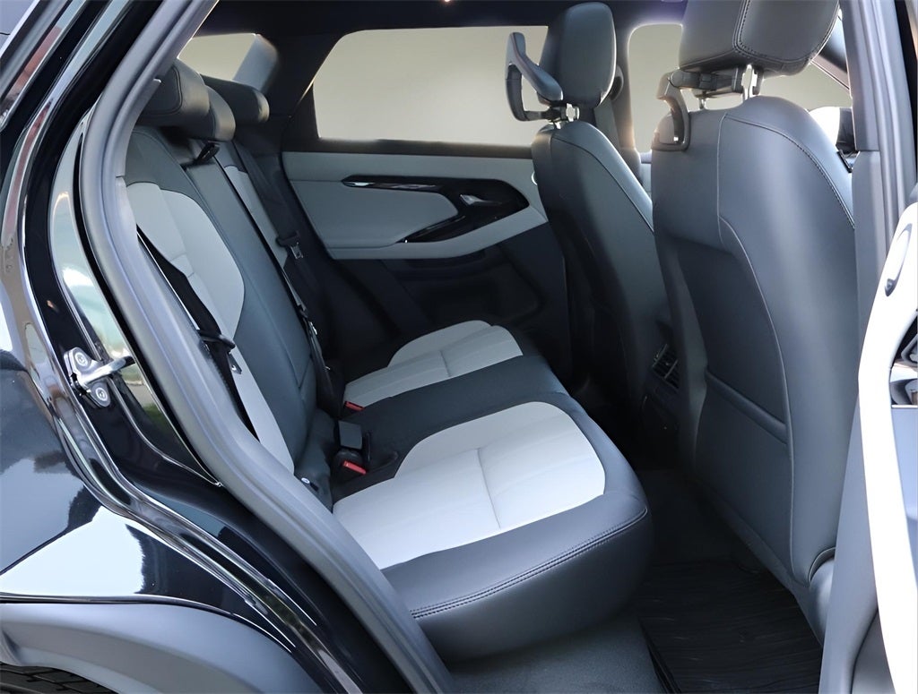 2026 Land Rover Range Rover Evoque Dynamic