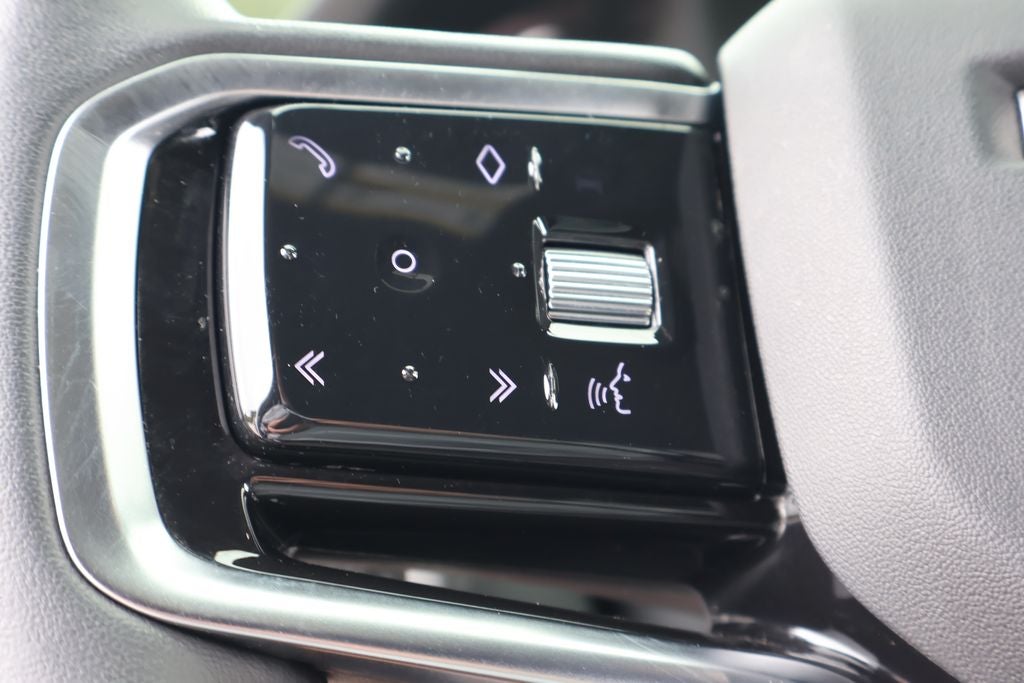 2023 Land Rover Range Rover Evoque R-Dynamic SE