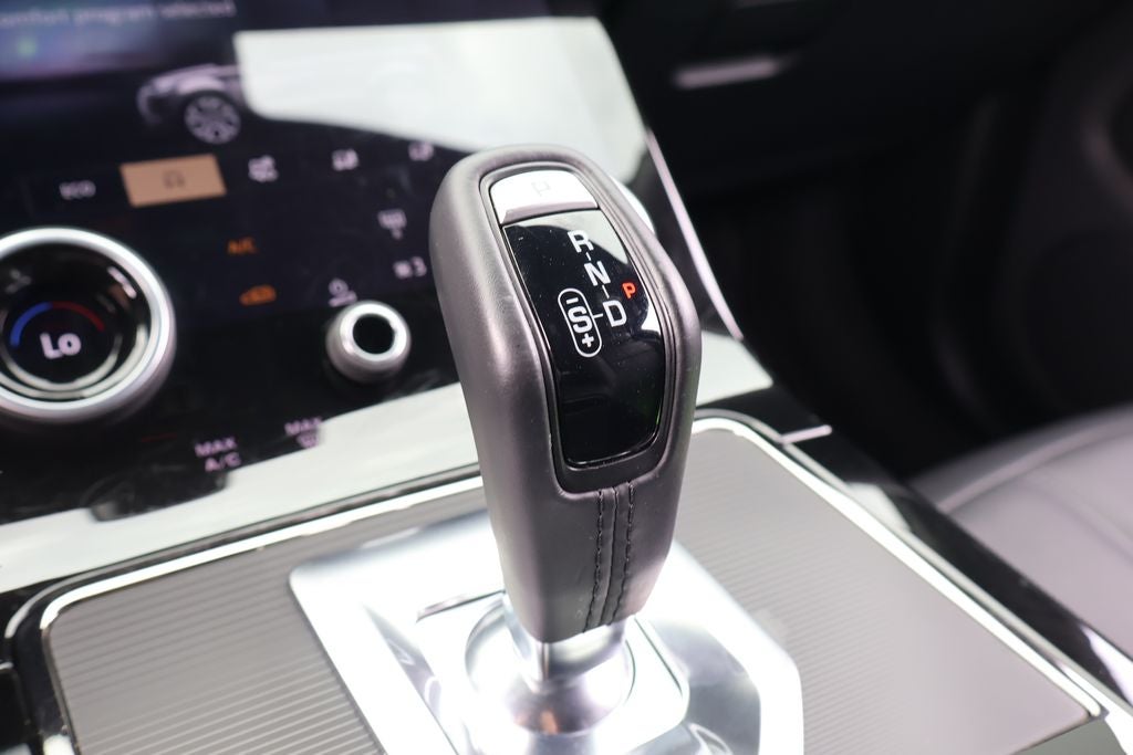 2023 Land Rover Range Rover Evoque R-Dynamic SE