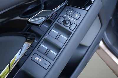 2026 Land Rover Range Rover Evoque Dynamic