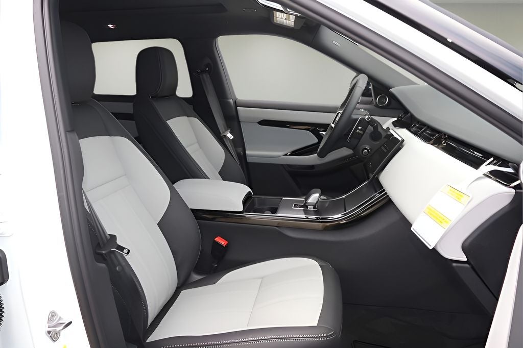 2026 Land Rover Range Rover Evoque Hoxton Edition