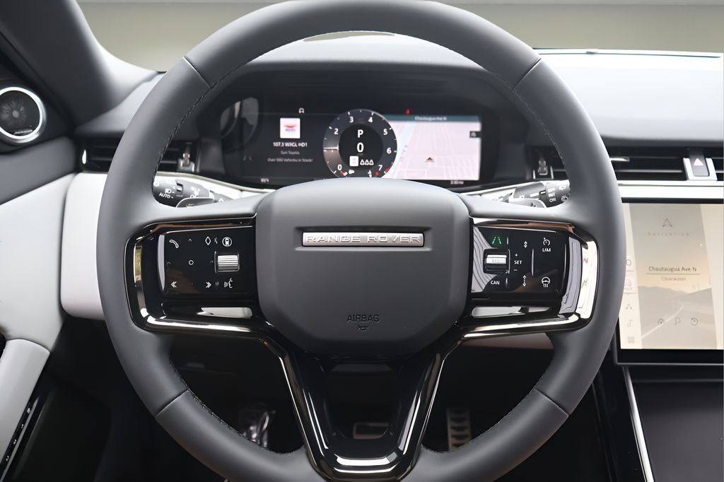2026 Land Rover Range Rover Evoque Hoxton Edition