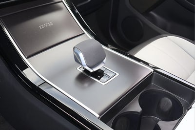 2026 Land Rover Range Rover Evoque Hoxton Edition