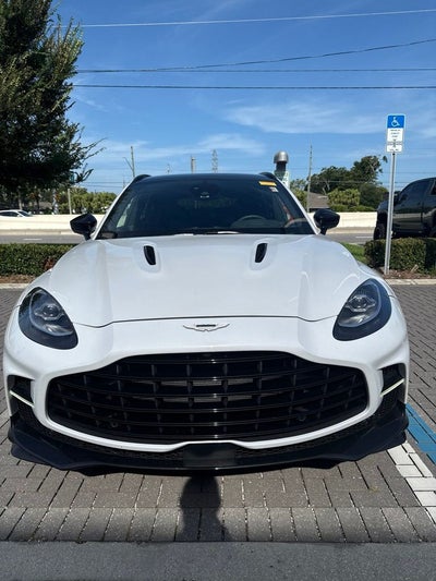 2023 Aston Martin DBX 707