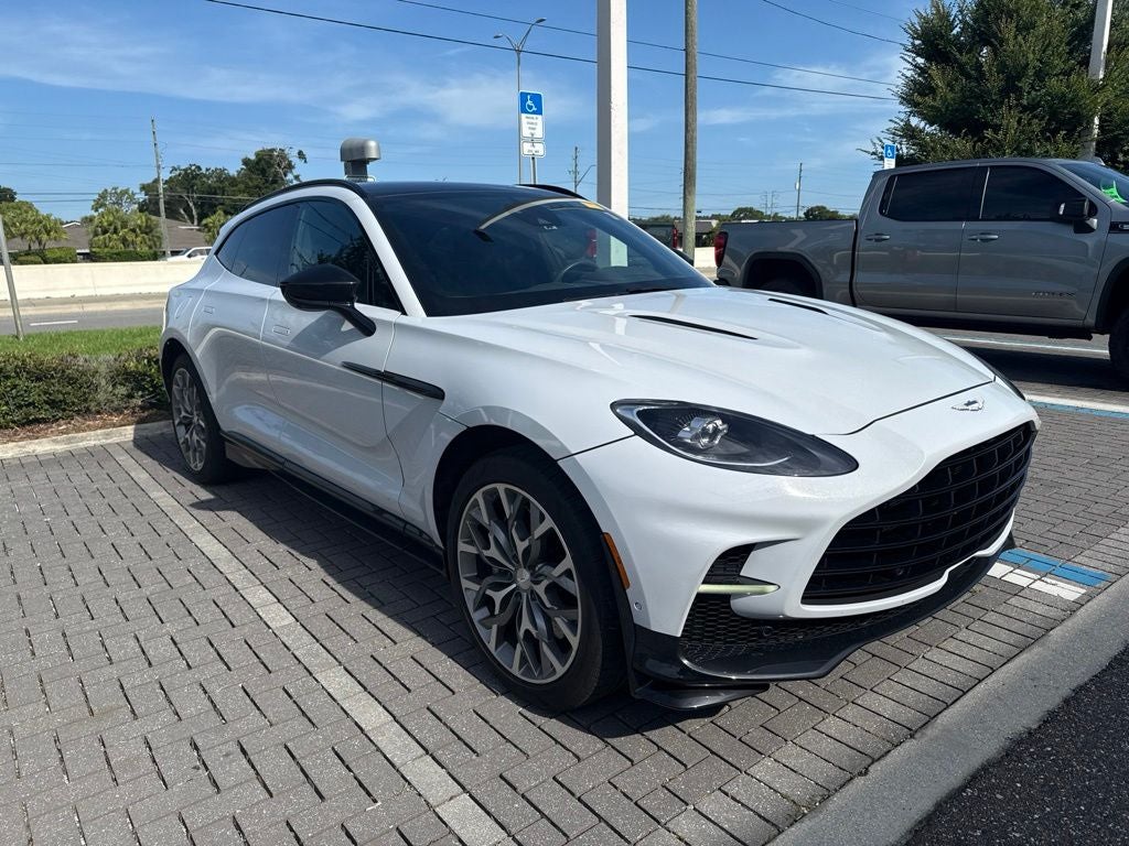 2023 Aston Martin DBX 707